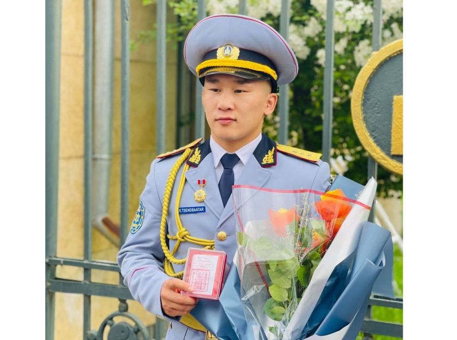 Ази тивийн хошой аварга Э.Цэндбаатар Гавьяат тамирчин боллоо