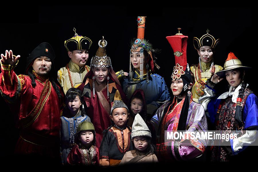 ドキュメンタリー映画 『モンゴル民族衣装の秘史』 上映会が開催
