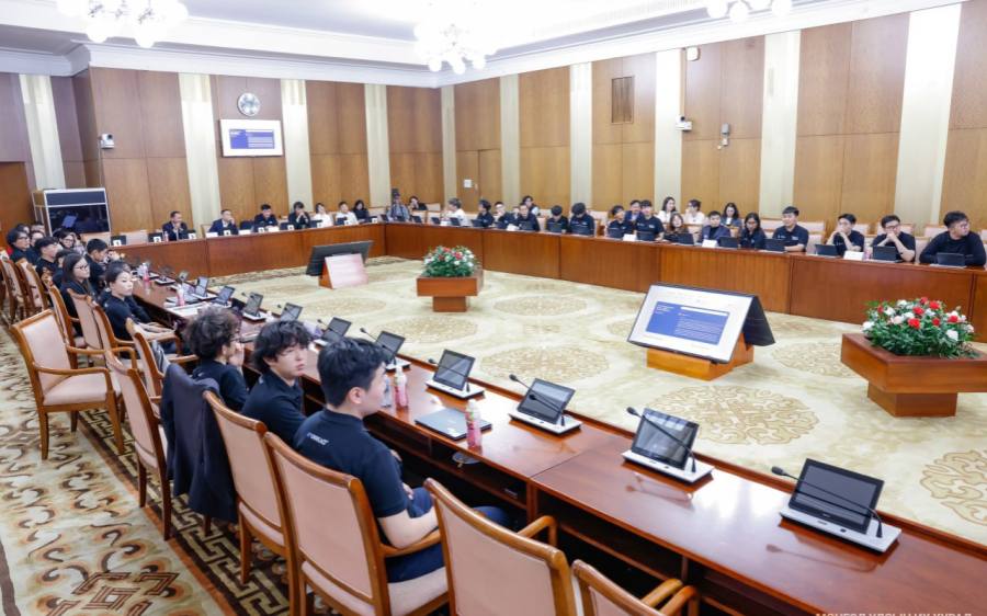“Нээлттэй парламент” хакатоны шилдгүүд тодорлоо